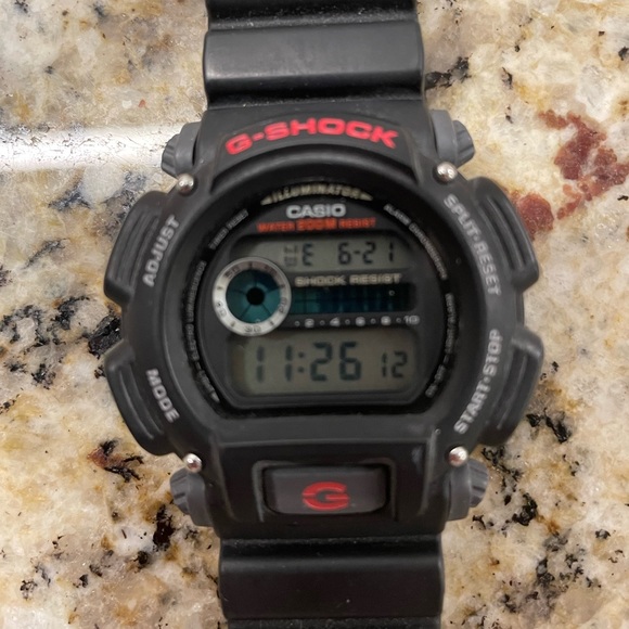 Black and Red Casio G-Shock 9052 Series Digital Watch - Picture 2 of 6